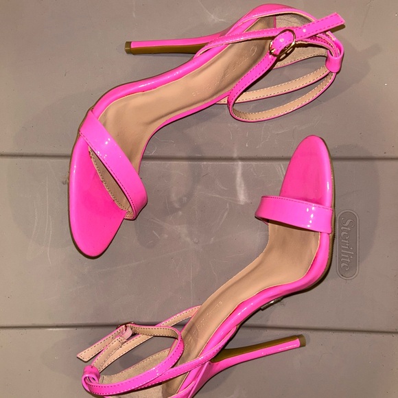 Pink Heeled Sandals - Picture 3 of 3